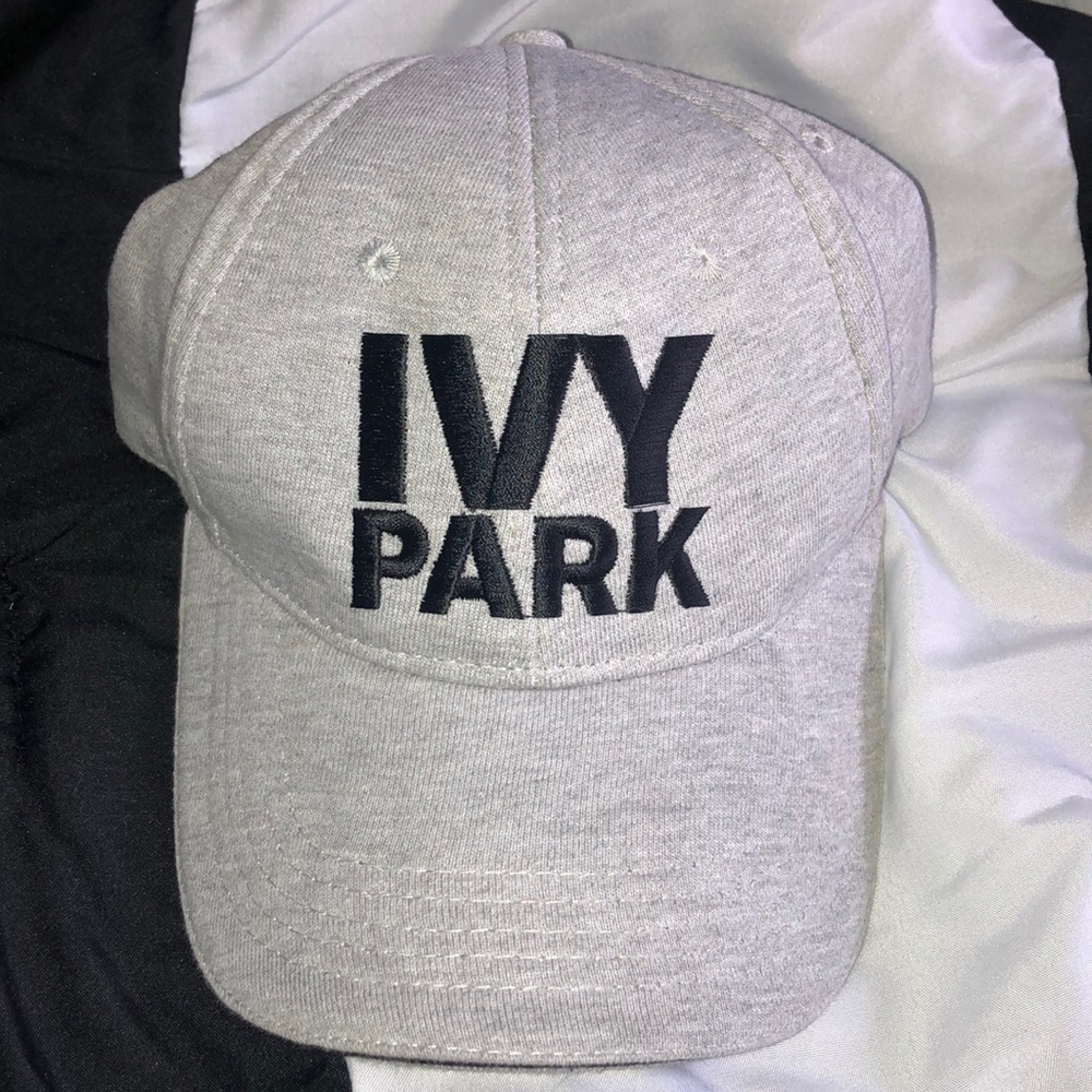 NWOT IVY PARK Hat